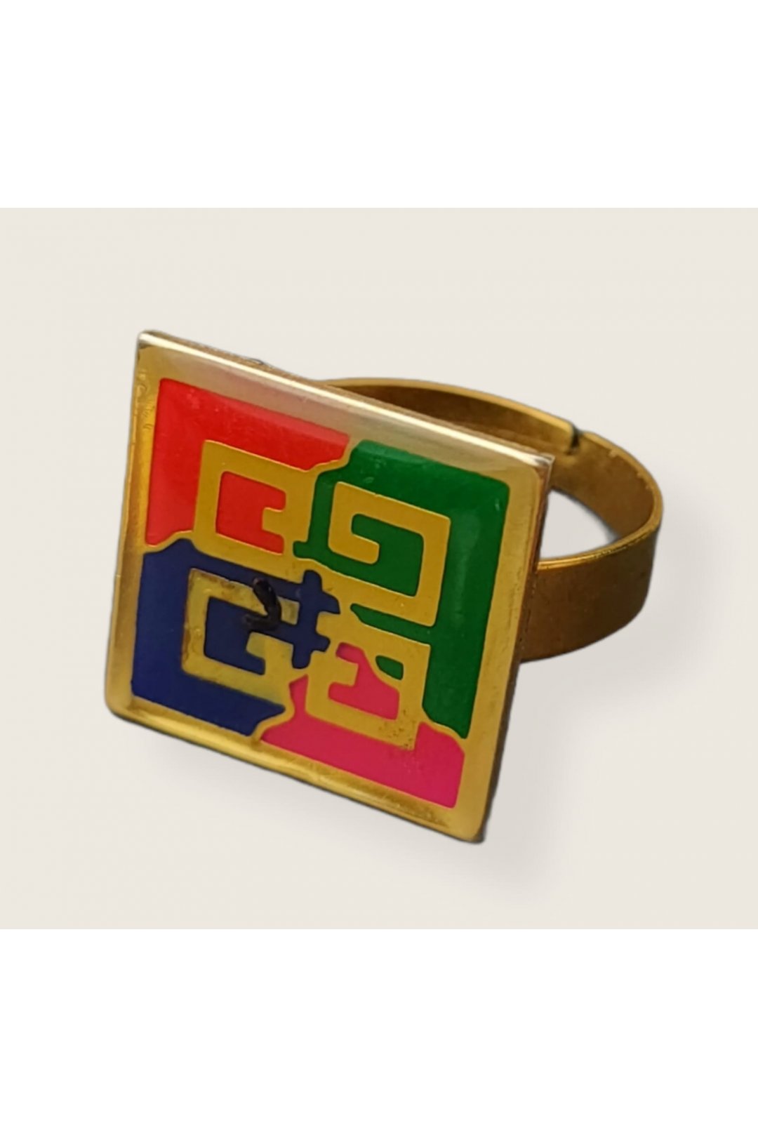 Givency ring deals