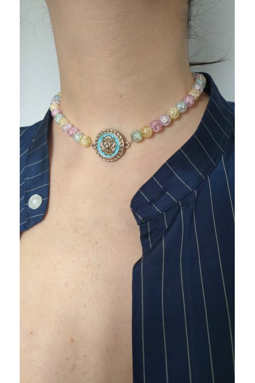 Collier multicouleur...