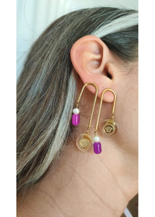 Boucles d'oreilles - bouton Versace...