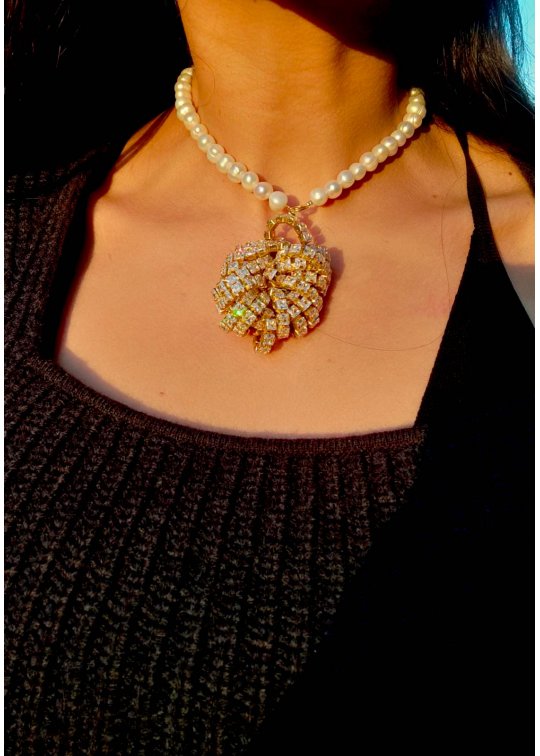 Choker Chandelier pearl necklace