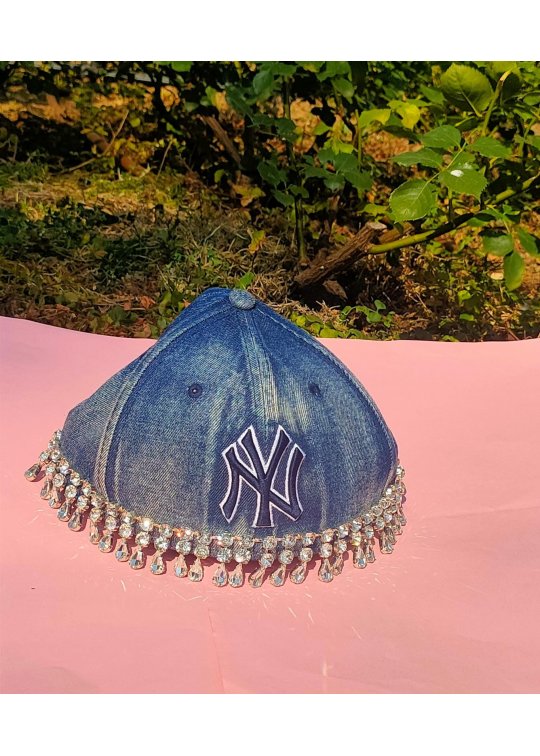 Denim upcycled New Era cap