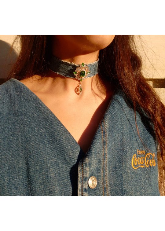 Choker denim necklace - green crystal...