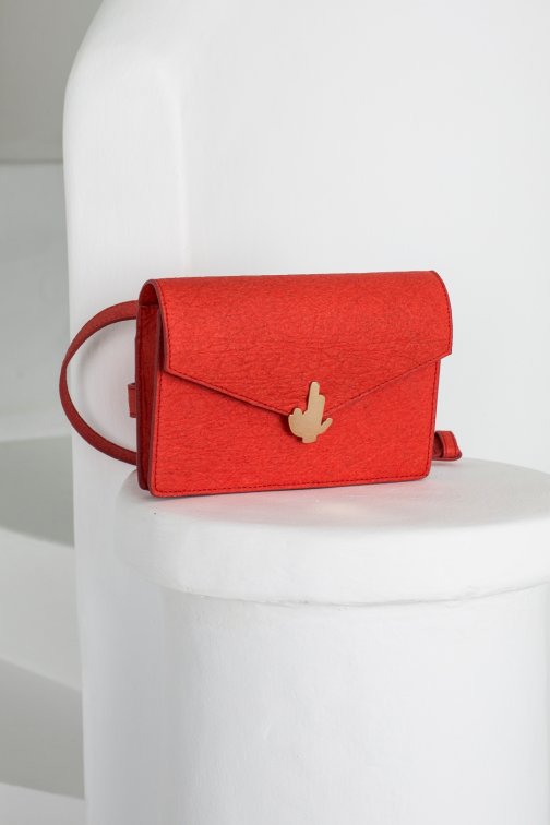 Pochette, ceinture vegan rouge 2